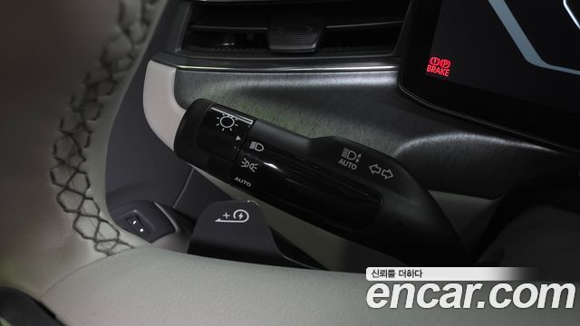 Kia EV9 2024 — photo 28