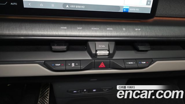 Kia EV9 2024 — photo 31