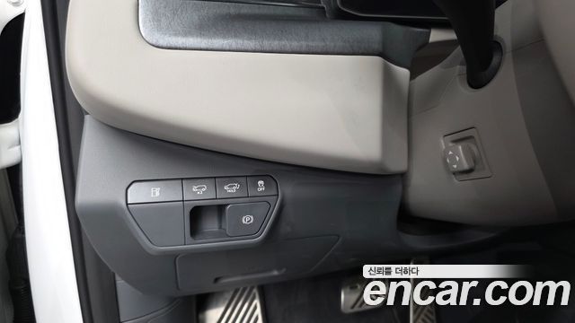 Kia EV9 2024 — photo 32