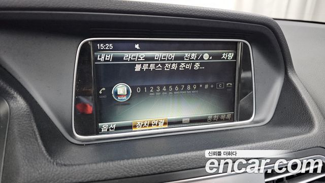 Mercedes-Benz E-Class 2016 — photo 19