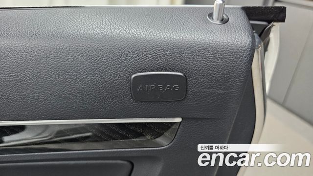 Mercedes-Benz E-Class 2016 — photo 25