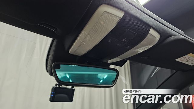 Mercedes-Benz E-Class 2016 — photo 26