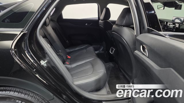 Kia K5 2023 — photo 12