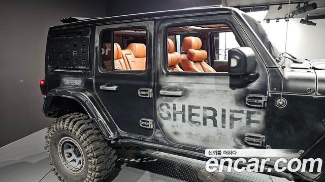 Jeep Wrangler 2019 — photo 34