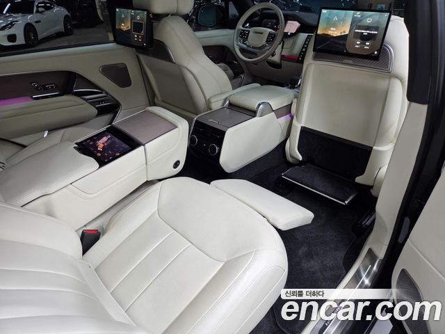 Land Rover Range Rover 2024 — photo 11