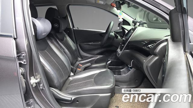 Chevrolet Korea Spark 2016 — photo 17