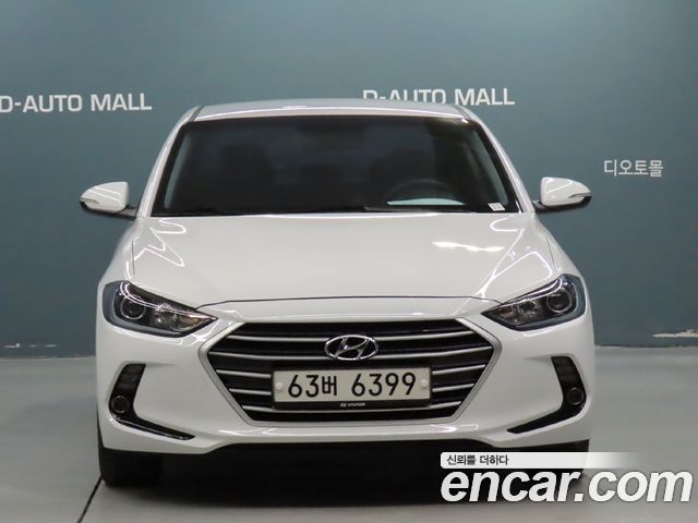 Hyundai AVANTE 2018 — photo 1