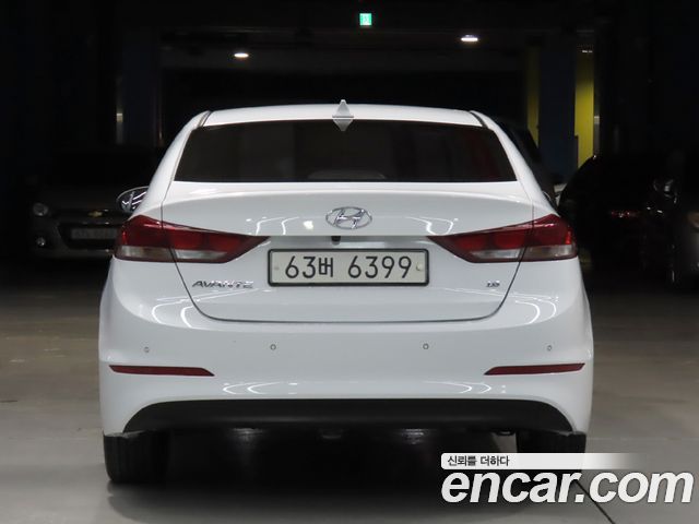 Hyundai AVANTE 2018 — photo 4
