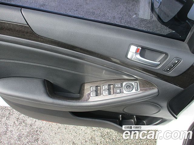 Kia K7 2014 — photo 9