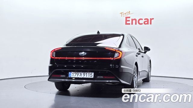 Hyundai Sonata 2023 — photo 4