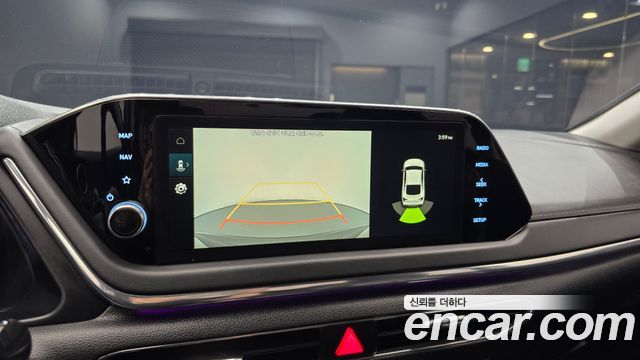 Hyundai Sonata 2023 — photo 21