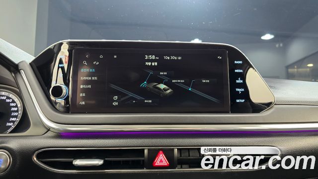 Hyundai Sonata 2023 — photo 22