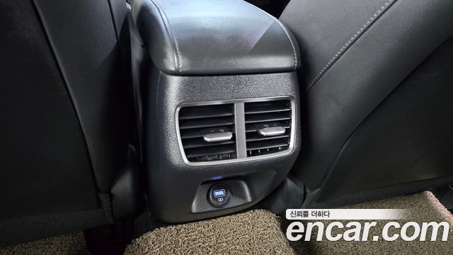 Hyundai Sonata 2023 — photo 30