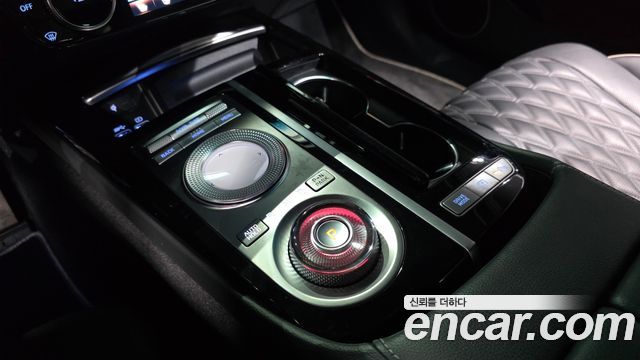 Genesis G80 2022 — photo 12