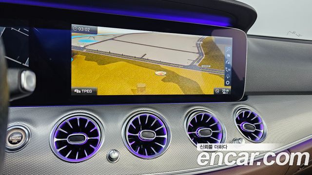 Mercedes-Benz E-Class 2017 — photo 21