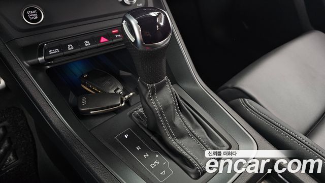Audi Q3 2024 — photo 12