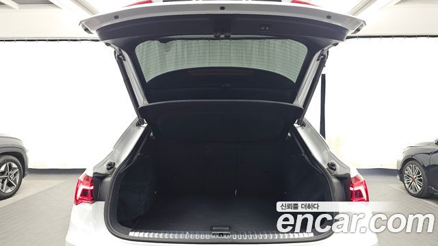 Audi Q3 2024 — photo 26