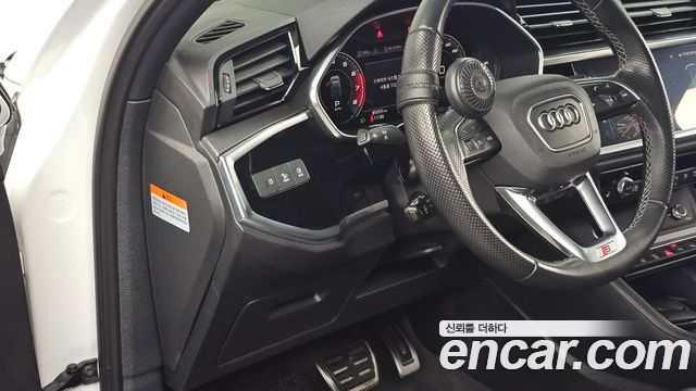 Audi Q3 2024 — photo 29