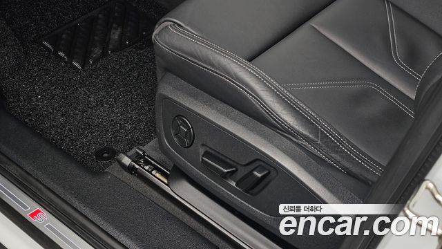 Audi Q3 2024 — photo 32