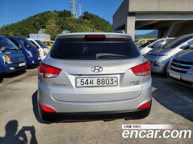 Hyundai Tucson 2010 — photo 3