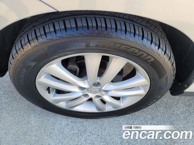Hyundai Tucson 2010 — photo 14