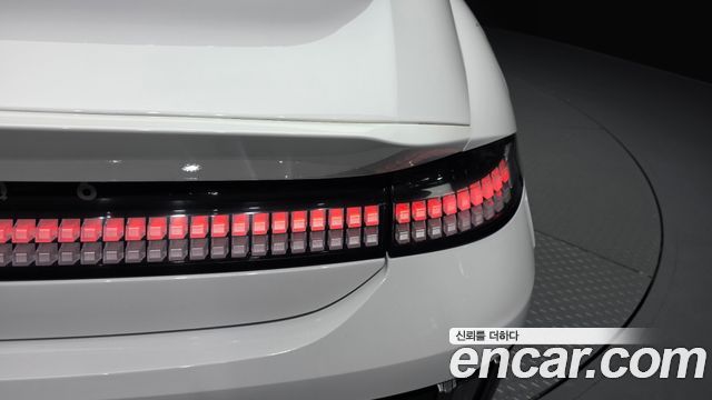 Hyundai Ioniq6 2023 — photo 9