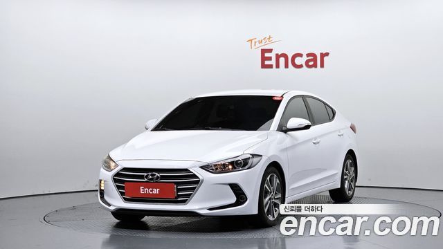 Hyundai AVANTE 2018 — photo 1