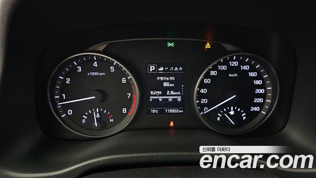 Hyundai AVANTE 2018 — photo 8