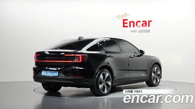 Polestar Polestar 2 2023 — photo 2