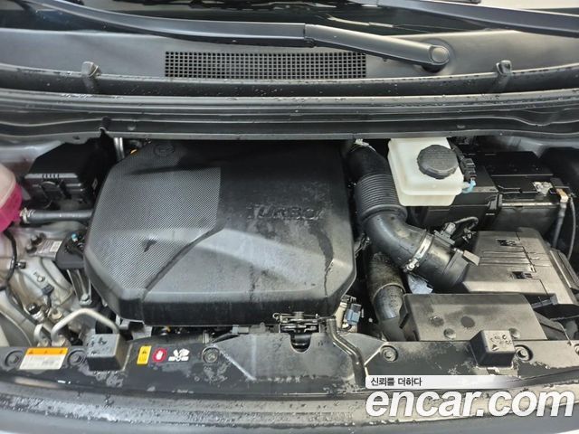 Hyundai Staria 2022 — photo 5