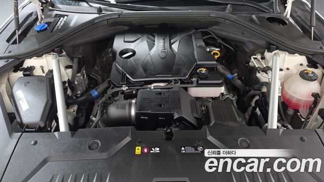 Genesis GV70 2023 — photo 6