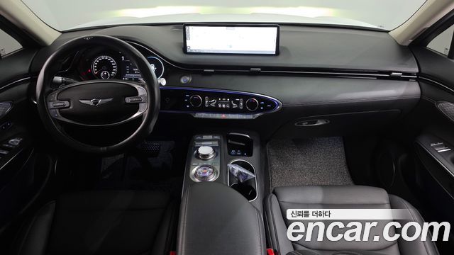 Genesis GV70 2023 — photo 10