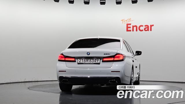 BMW 5-Series 2021 — photo 4