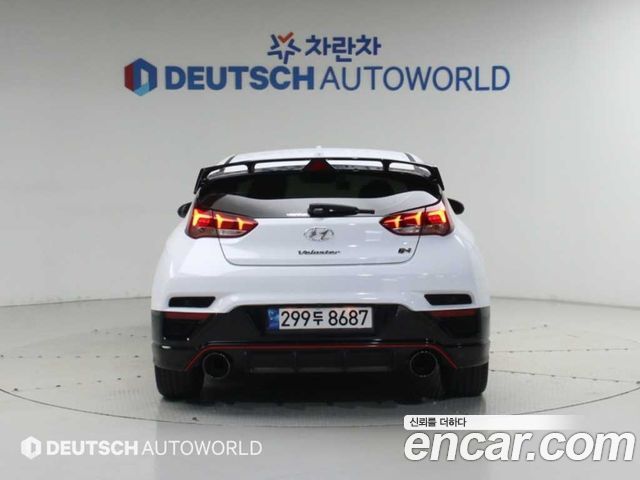 Hyundai Veloster 2022 — photo 4