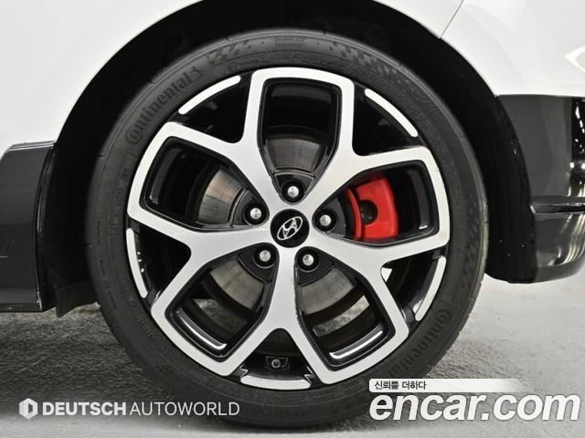 Hyundai Veloster 2022 — photo 5
