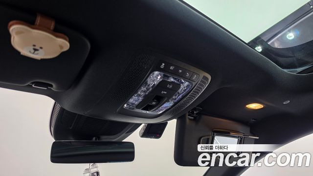 Mercedes-Benz GLE-Class 2025 — photo 25