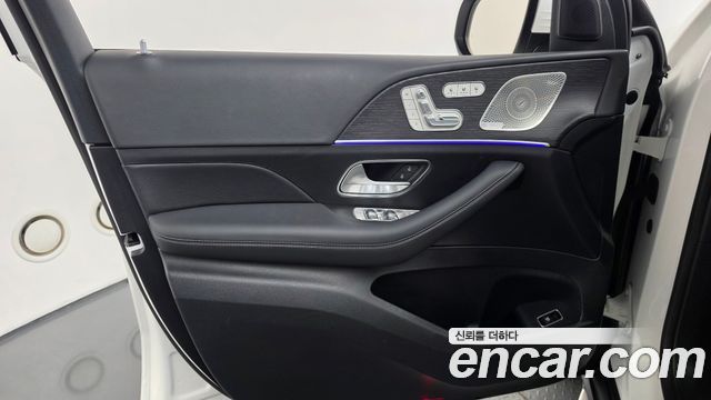 Mercedes-Benz GLE-Class 2025 — photo 14