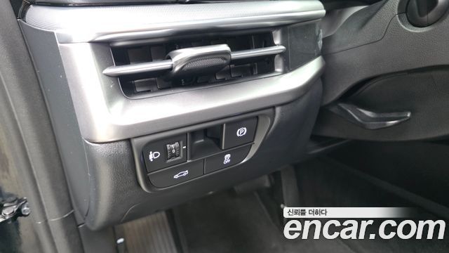 Hyundai Grandeur 2023 — photo 24
