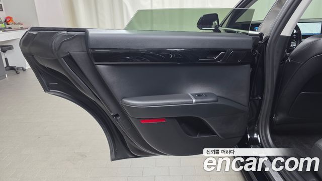 Hyundai Grandeur 2023 — photo 15