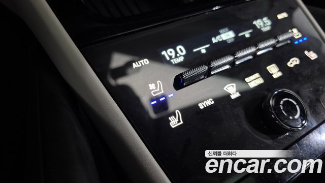 Porsche Cayenne 2024 — photo 20