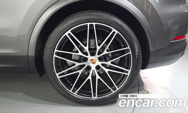 Porsche Cayenne 2024 — photo 7
