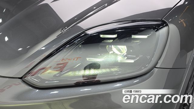 Porsche Cayenne 2024 — photo 8