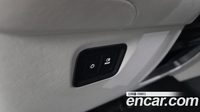 Porsche Cayenne 2024 — photo 31
