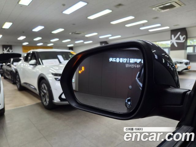 Kia Seltos 2023 — photo 3