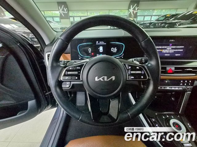 Kia Seltos 2023 — photo 9