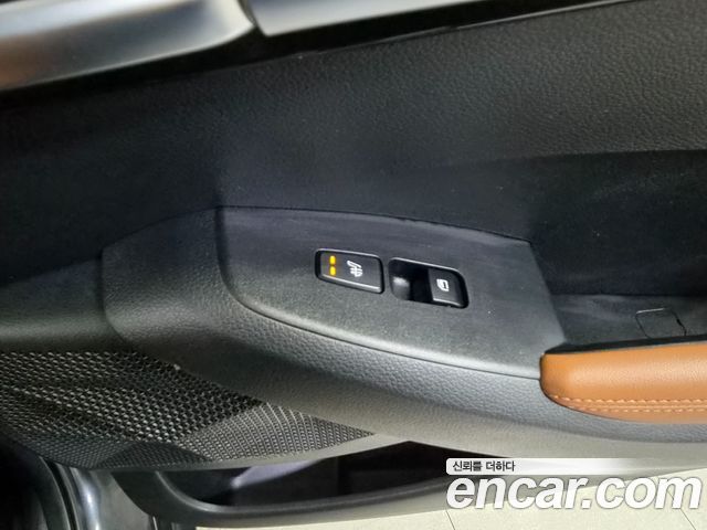 Kia Seltos 2023 — photo 16