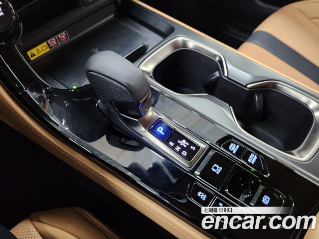 Lexus NX 2025 — photo 9