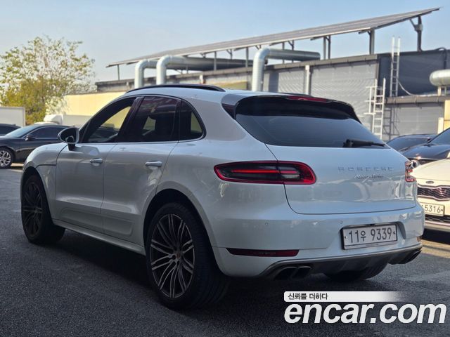Porsche Macan 2015 — photo 3