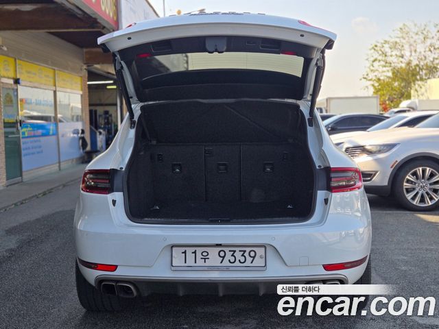 Porsche Macan 2015 — photo 4