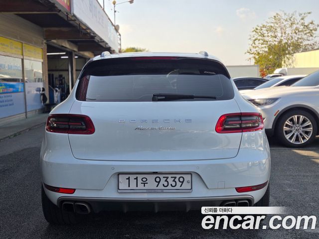 Porsche Macan 2015 — photo 5